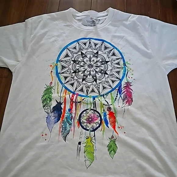 Catching dreams tshirt - Picture 2 of 2